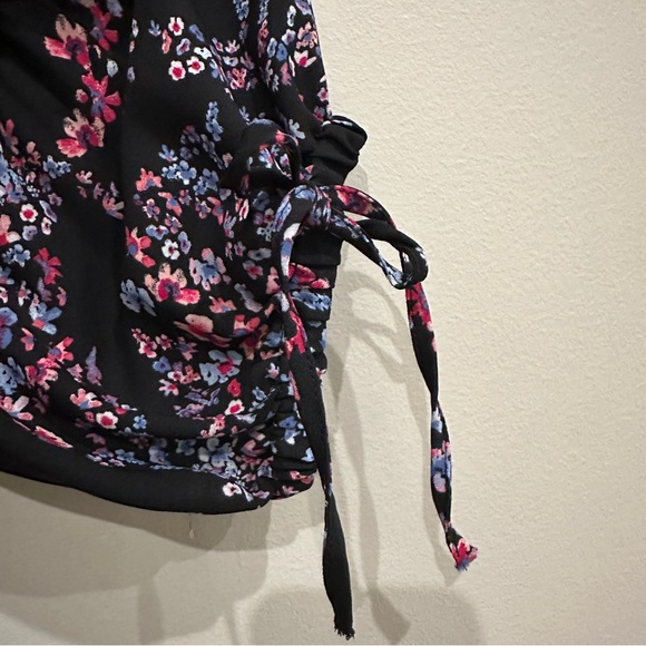 Roz & Ali flowy floral blouse 1X - Picture 5 of 7